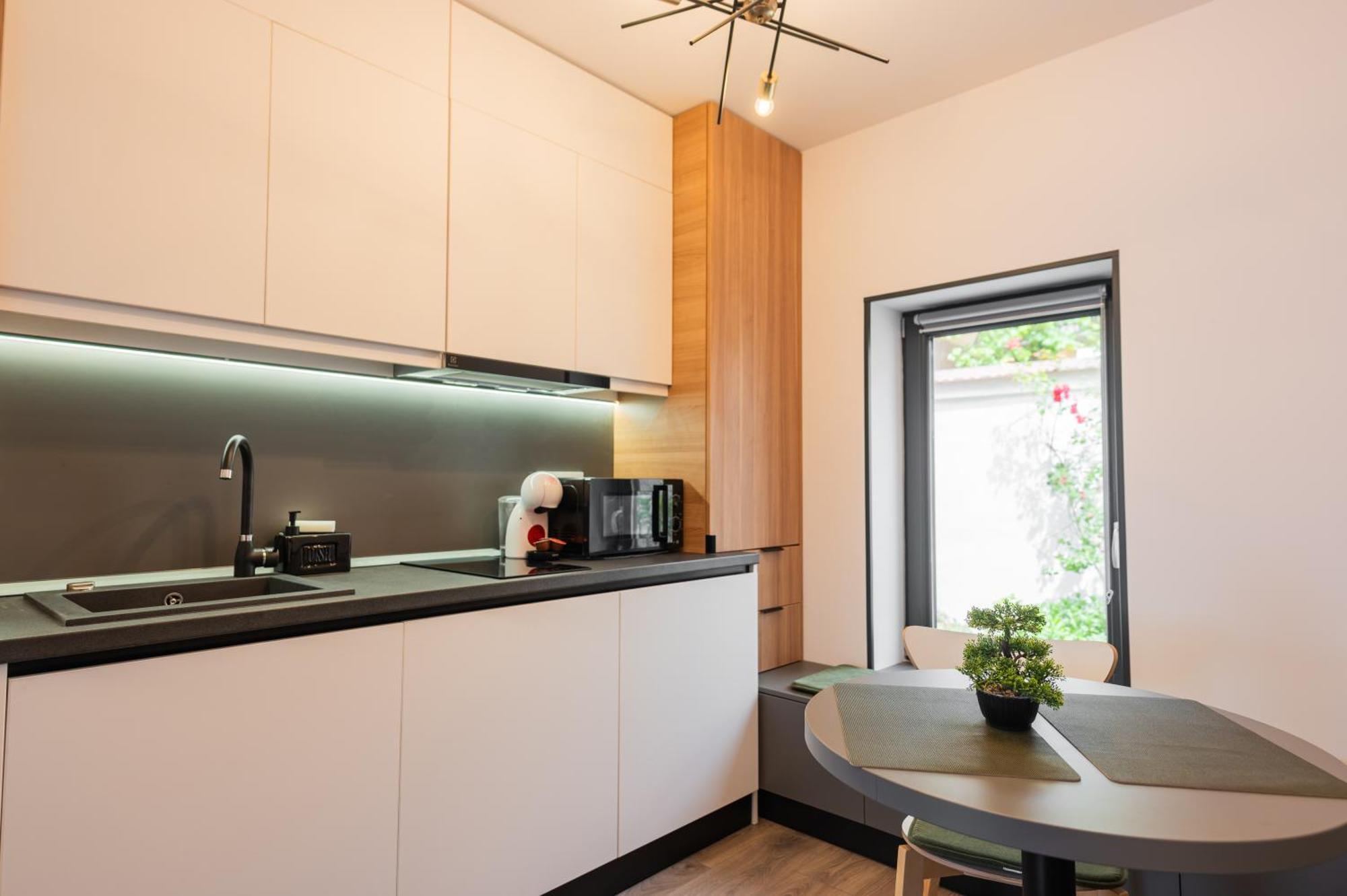 Fun House - Comfortable Stay With Garden And Near Parking Brașov Exterior foto